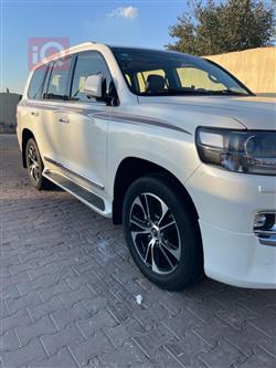 تويوتا لاندكروزر